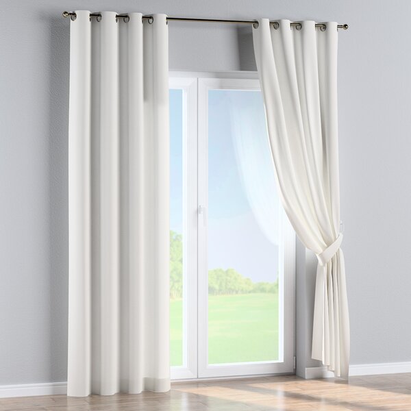 Eyelet curtain