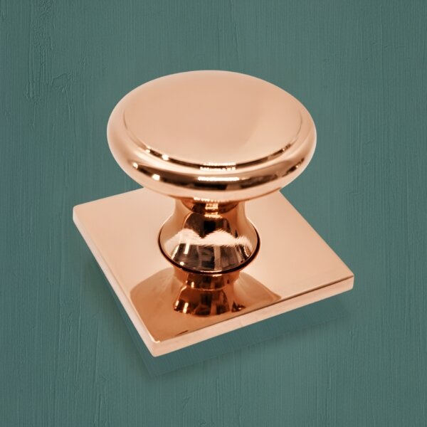 Bordeaux Cabinet Knob with Square Backplate