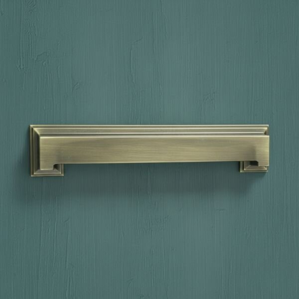 Art Deco Square Cup Handle