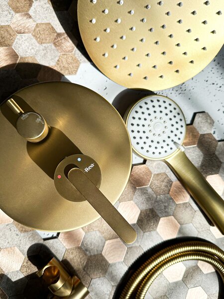 Shower system Rea Ontario Brush Gold + BOX