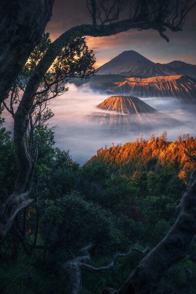 Photography First glimpses of Mount Bromo, NingYun Ye