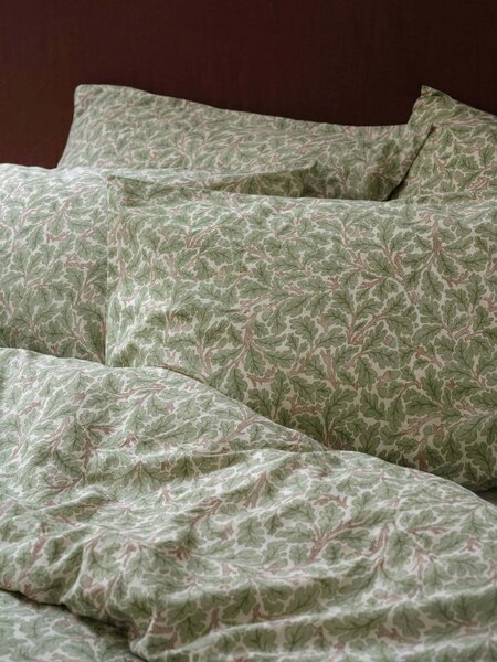 Leafy Arbour Oak Washed Cotton Percale Pillowcases (Pair) | Standard | Piglet in Bed