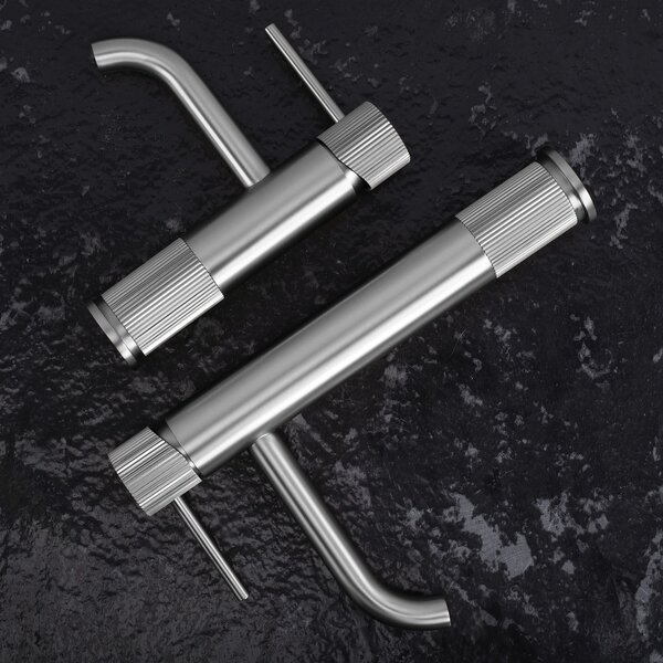 Bathroom faucet Rea Lungo Stripe Brush Nickel