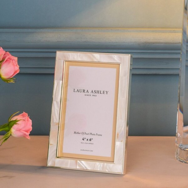 Laura Ashley Mother Of Pearl Photo Frame In Polished Silver Finish 4x6 inch