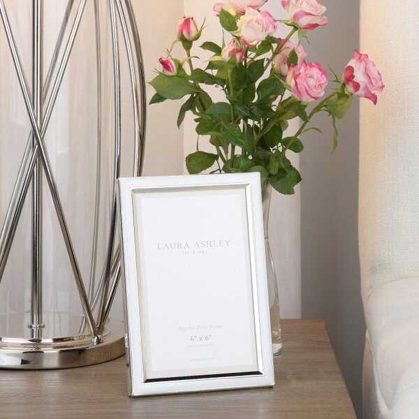 Laura Ashley LA3756178-Q Steynton Photo Frame In Polished Silver Finish 4 x 6"