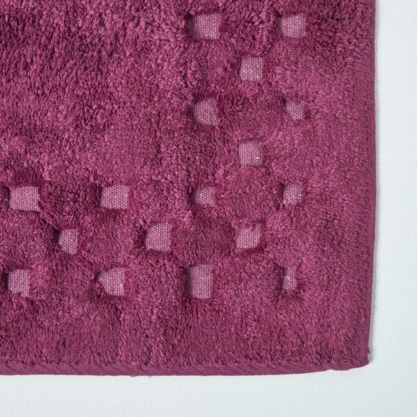 Homescapes Cotton Check Border Aubergine Bath Mat