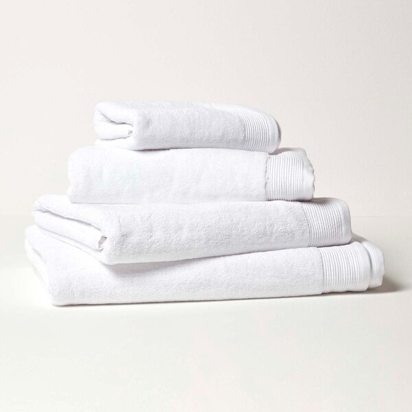 Homescapes White Supreme Face Cloth 700 GSM Egyptian Cotton