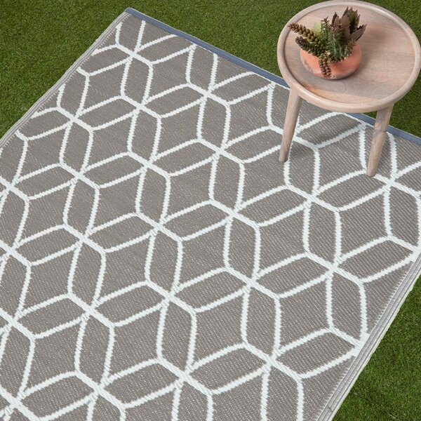 Homescapes Grey and White Geometric Outdoor Garden Patio Rug