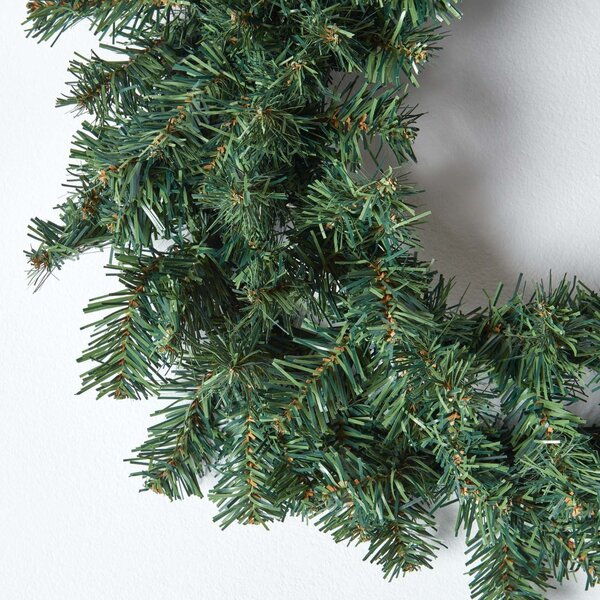 Artificial Christmas Wreath Plain Green Christmas Decoration 45cm Wide