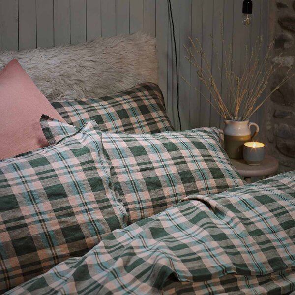 Piglet Fern Green Check Linen Pillowcases (Pair) Size Square