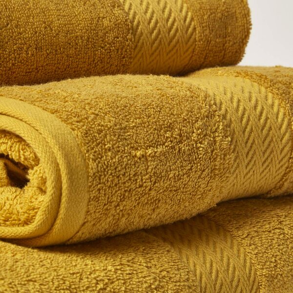 Homescapes Mustard Luxury Set of 2 Bath Towels 500 GSM Egyptian Cotton