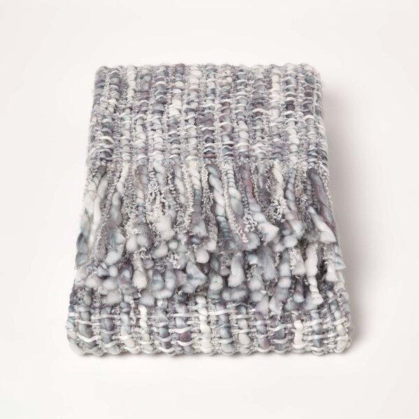 Homescapes Soft Handwoven Grey Throw with Tassels 125 x 150 cm