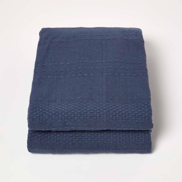 Homescapes Navy Blue Cotton Throw with Tassels 150 x 200 cm