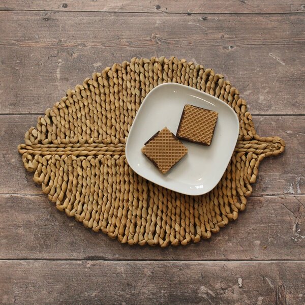 Leaf Shaped Placemat Natural