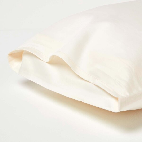 Homescapes Pair of Cream Organic Cotton Kids Pillowcases 40 x 60 cm