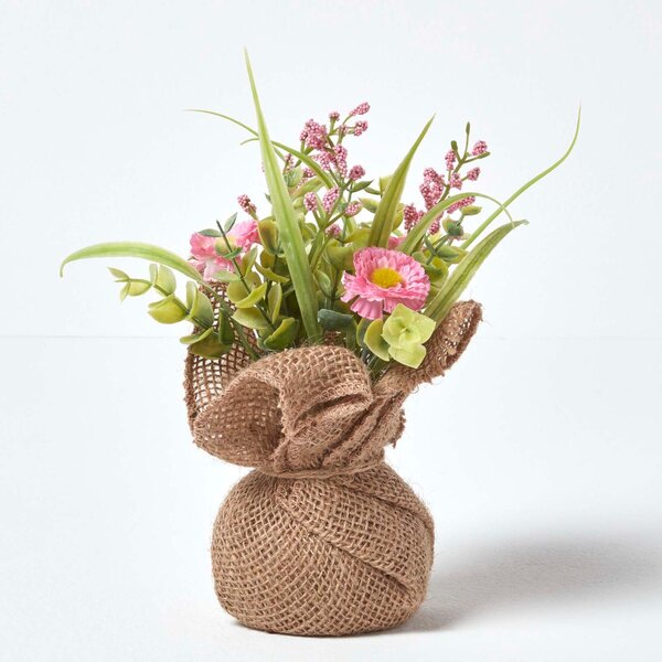 Homescapes Set of 3 Artificial Daisy Flowers In Burlap Pots