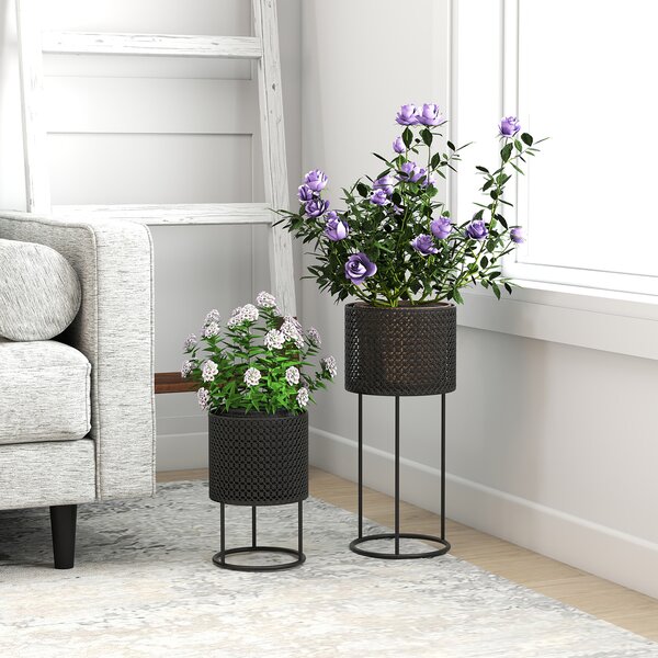 Outsunny Metal Plant Pots Set of 2 with Hollow Design Flower Planters for Garden Balcony Black