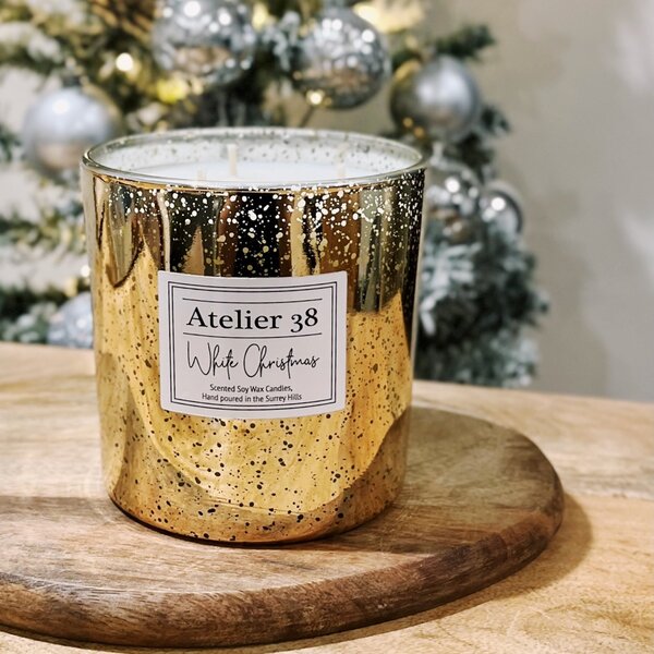 Atelier 38 White Christmas Soy Multi Wick Candle Gold