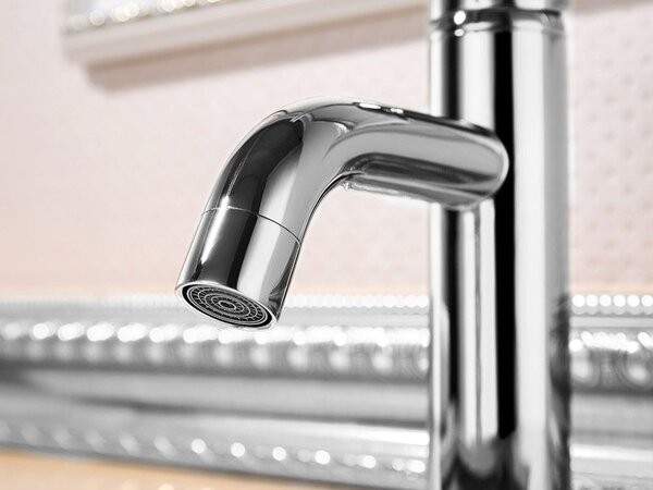 Bathroom faucet Rea Lungo Chrome