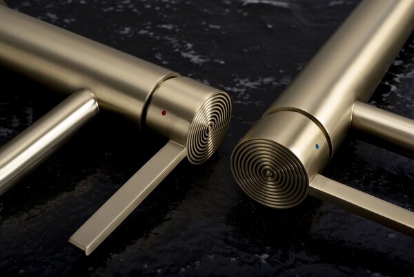 Bathroom faucet Rea Foster Brush Gold High