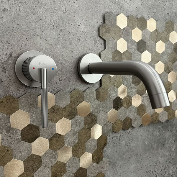Wall Mounted faucet Rea Argon Brush Nickel + BOX