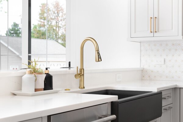 Kitchen faucet Nest Brush Gold