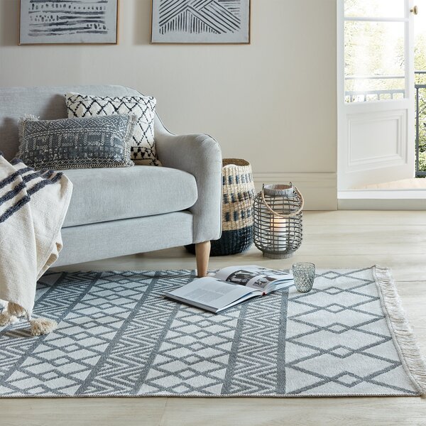 Teo Recycled Rug Black and white