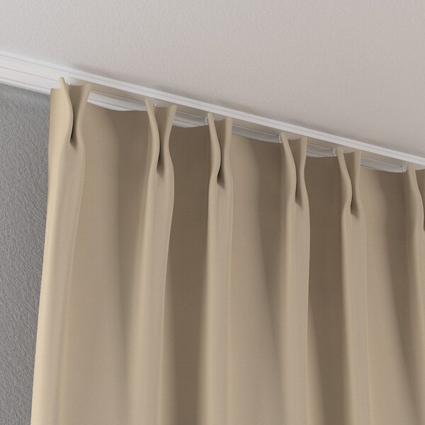 Double pinch pleat curtain