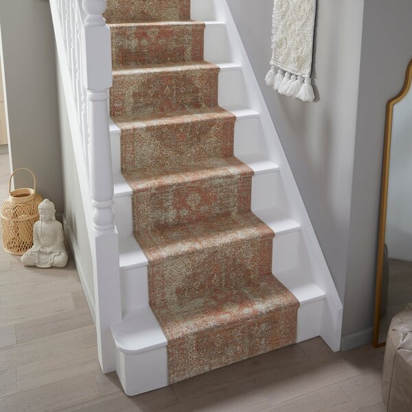 Mila Traditional Stair Runner pink