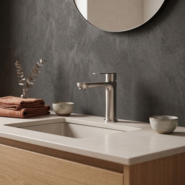 Bathroom faucet Rea Logan Brush Nickel