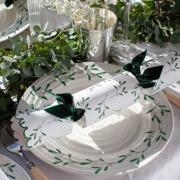 Sophie Conran 4 Mistletoe Dinner Plates White