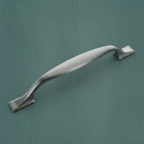 Marlborough Handle