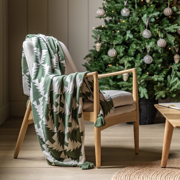 Charming Noel Knitted Tree Throw 130cm x 170cm Green