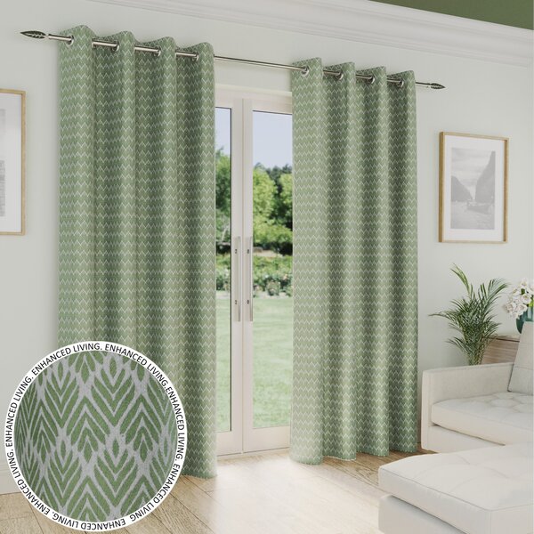 Aspen Thermal Ready Made Eyelet Blockout Curtains Green