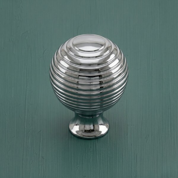 Queen Anne Fluted Beehive Furniture Knobs