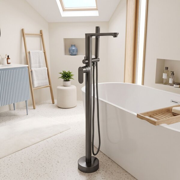 Free-standing faucet Rea Logan Titan