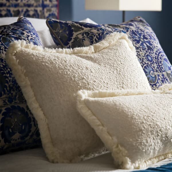 Huntsman Natural Medium Rectangle, Sustainable Feather, Rectangle Cushion, Natural/Vesper - Andrew Martin Sophie Paterson Bouclé & With Trim/Fringe &