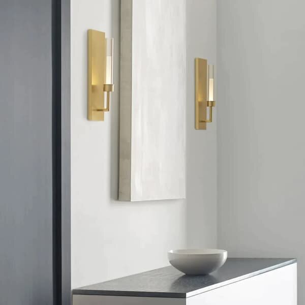 Linger Wall Light Brass, Wall Light, Natural Brass - Andrew Martin