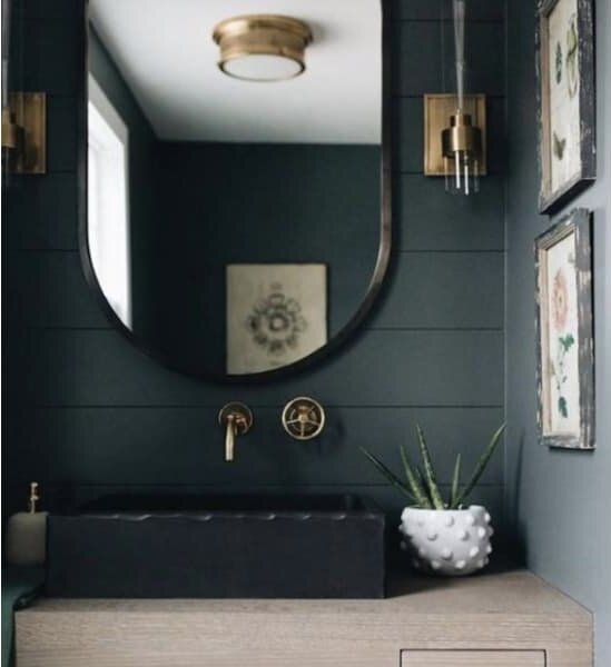 Presidio Wall Light Brass, Wall Light, Hand-Rubbed Antique Brass - Andrew Martin