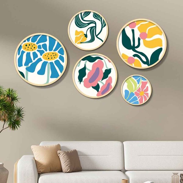 Stillform Wooden Rounds Retro Bloom Art of Frame Set of 5 in Multicolour