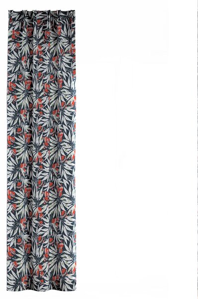 Double pinch pleat curtain