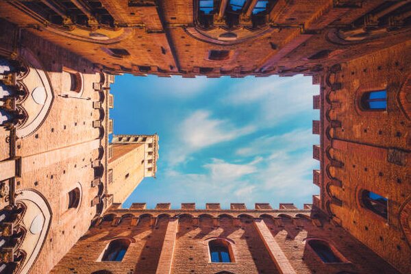 Photography Wide angle view of famous Torre, TravelCouples