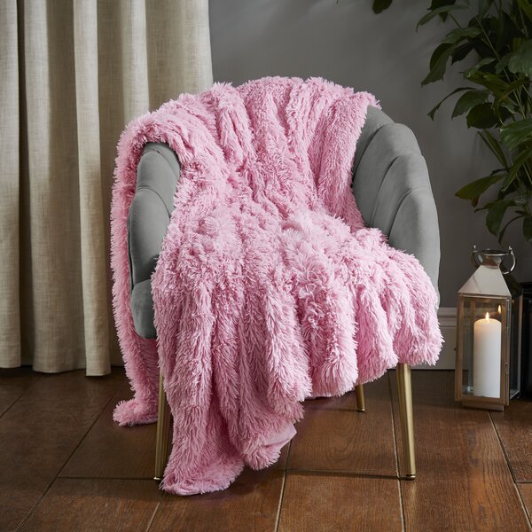 Catherine Lansfield Cuddly 50cmx200cm Throw Candy Pink