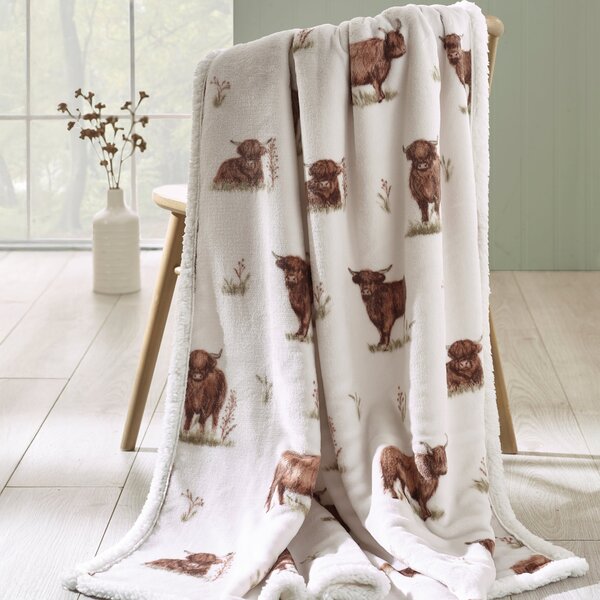 Catherine Lansfield Angus Highland Cow 130cm x 170cm Throw Natural