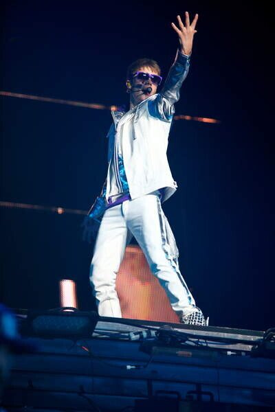 Photography Justin Bieber performing at the NIA